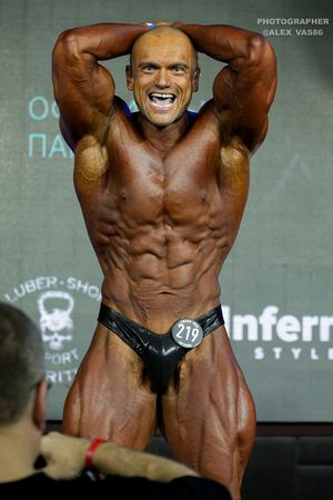 CLASSIC PHYSIQUE 178
